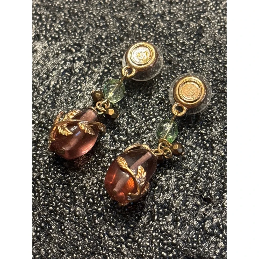 VTG Dangle Drop Earrings Gold Leaf Wrapped Reddish Purple Bead Green‎ Accent